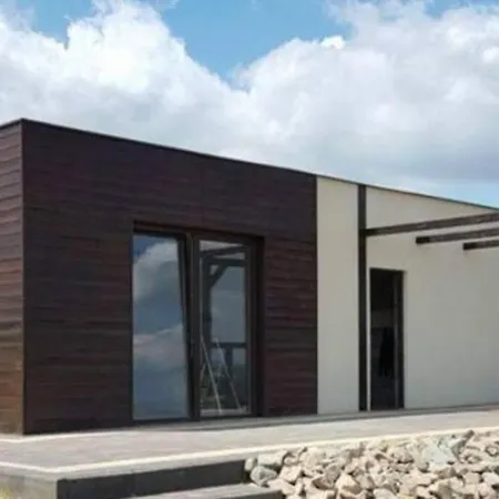 Domek Wypoczynkowy Caloroczny W Okolicach Zatora I Wadowic Radocza Exterior photo