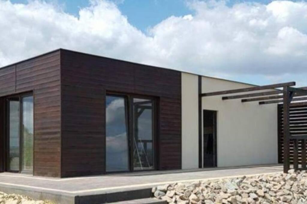 Wypoczynkowy Caloroczny W Okolicach Zatora I Wadowic Holiday home Radocza